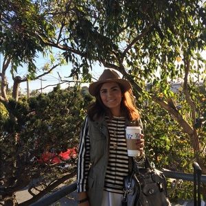 Meet your Posher, Michelle